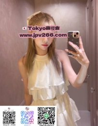 楓莉（ふうり）166cm-25歳-Dカップ-48kg 普段はデパートの販売員、ファッションセンス