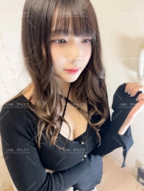 さとう ゆうな 165cm / Dカップ / 23歳 / 49kg 高身長で魅力的なDカップ優しい性格と