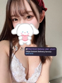 あん 162cm｜C+カップ｜23歳 親しみやすい清楚系、笑顔が魅力 スリムでナチュラル、C+
