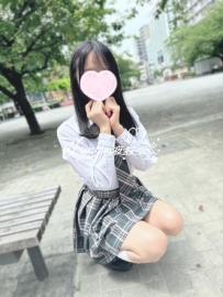 甘い笑顔が魅力の、親しみやすい20歳