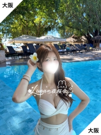 自然な色気と大人の魅力を兼ね備えた23歳