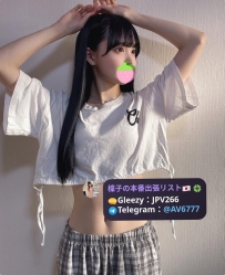 J-695、19歳、156cm、Cカップ、42kg  透明感あふれる素人系♡ 恥じらいが可愛い、癒し度MAX。